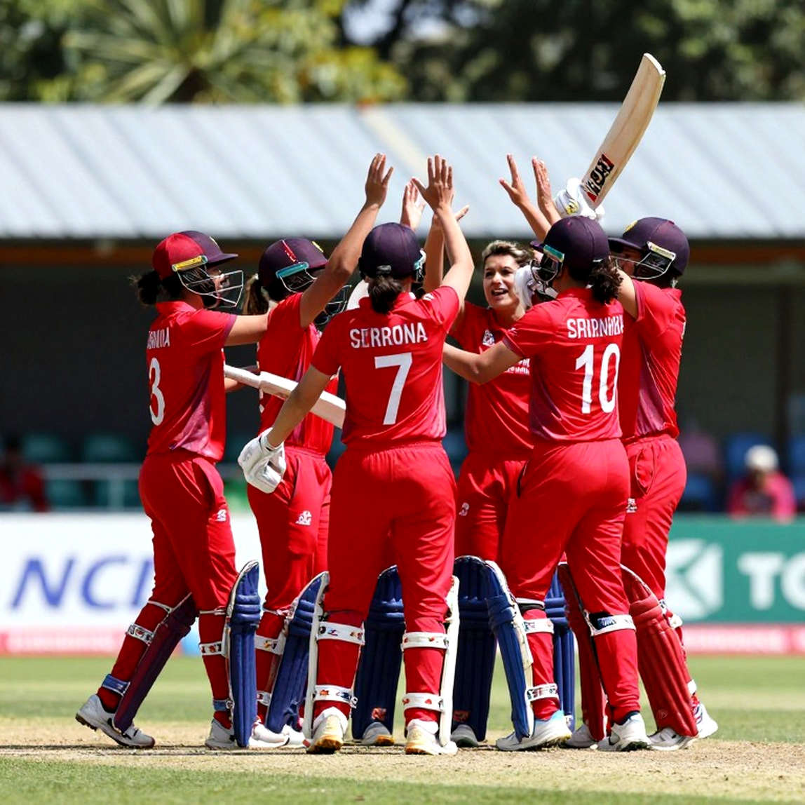 সাসেক্সে দুই বছরের চুক্তি কেইথ দাজেনের—২৬.৯৬ গড়ের পেছনে লুকানো প্রশ্নগুলো সাসেক্সে দুই বছরের চুক্তি কেইথ দাজেনের—২৬.৯৬ গড়ের পেছনে লুকানো প্রশ্নগুলো