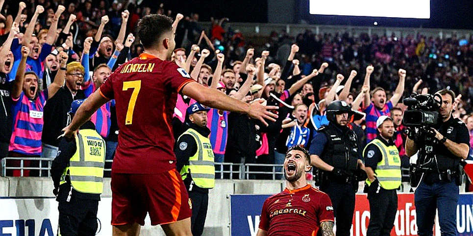 পিএসজি নিজেকে সেরা ভাবলে ফাঁদে পড়বে: এনরিকের ওই এক লাইনের ভেতরে যা লুকিয়ে আছে