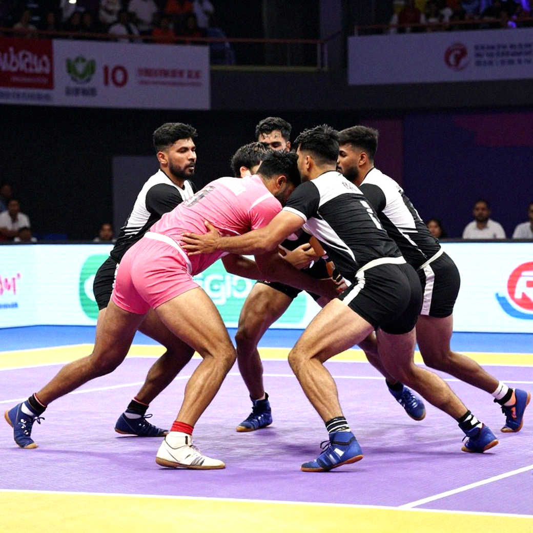 কাবাডি: নিয়মের লড়াই থেকে শিল্পের কাঠামো — একটি গভীর বিশ্লেষণ কাবাডি: নিয়মের লড়াই থেকে শিল্পের কাঠামো — একটি গভীর বিশ্লেষণ